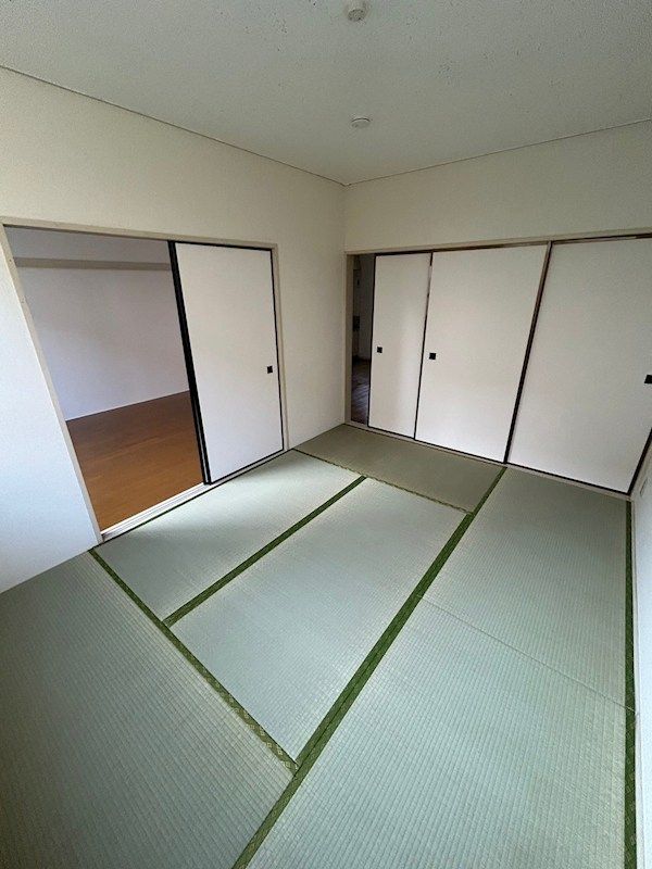ベッドルーム