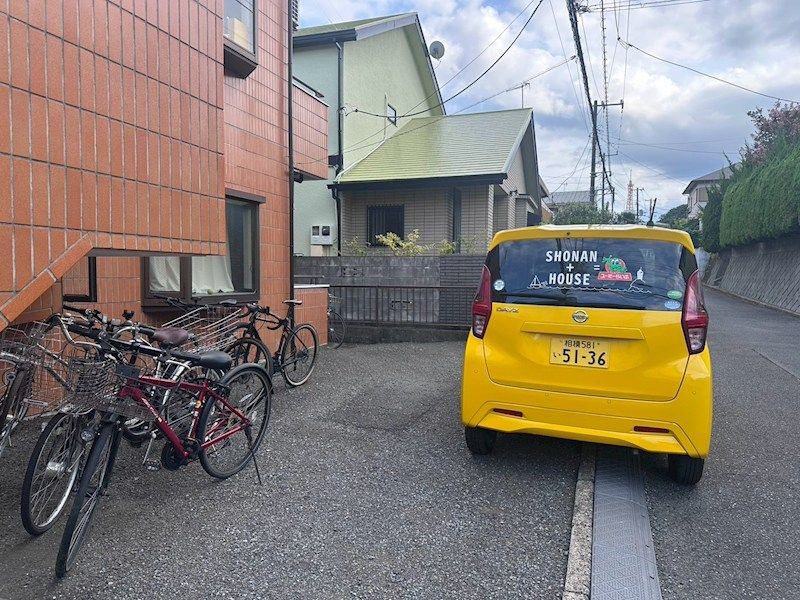 近くのザ・ビッグ平塚真田店まで345m(徒歩5分)