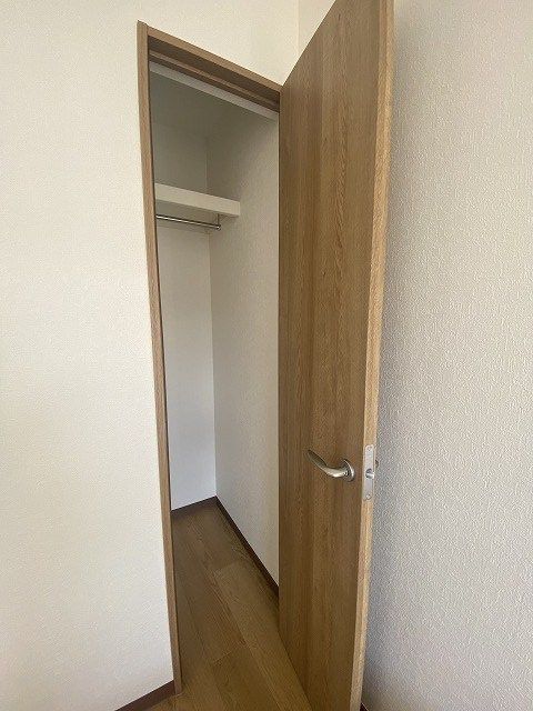近くのセブンイレブン 厚木旭町5丁目店まで116m（徒歩2分）