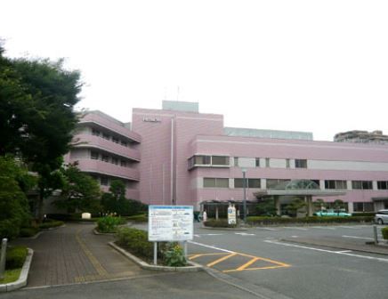 近くの横浜富塚郵便局まで660m（徒歩9分）