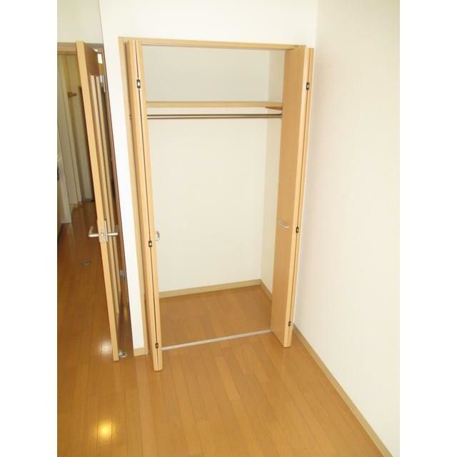 近くのミニストップ 大船店まで6m（徒歩1分）