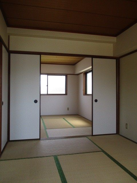 ベッドルーム