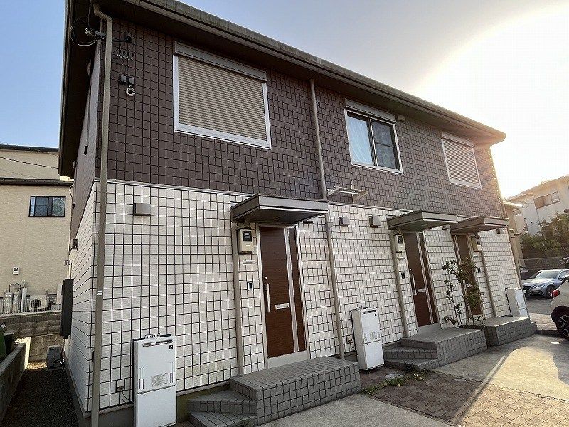 近くのローソンストア100 秦野南矢名店まで531m(徒歩7分)