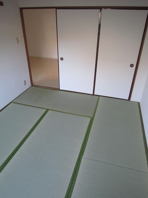 ベッドルーム
