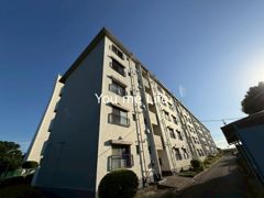 汲沢西団地1号棟の外観画像