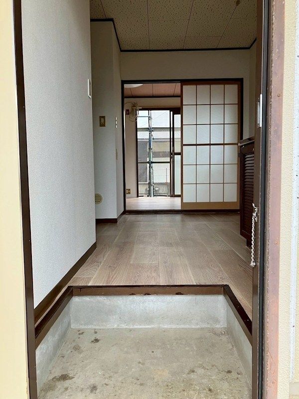 玄関