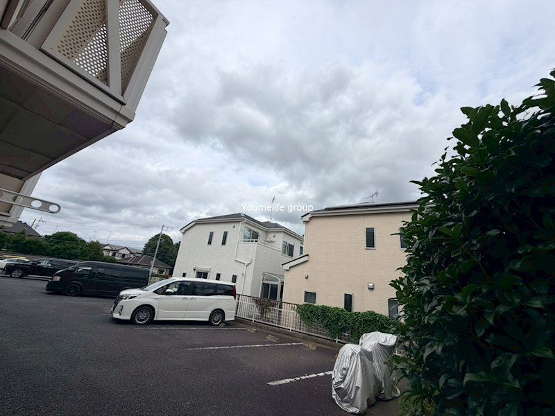 近くのそうてつローゼン厚木林店まで766m（徒歩10分）