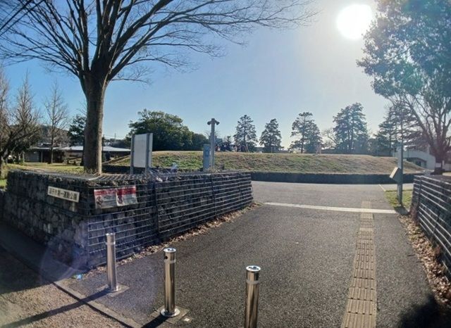 近くの逗子第一運動公園まで126m(徒歩2分)