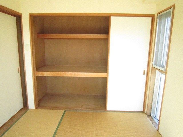 ベッドルーム