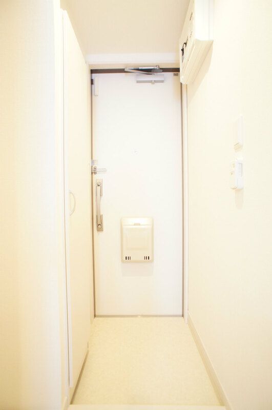 近くのアミュー 本厚木まで813m(徒歩11分)