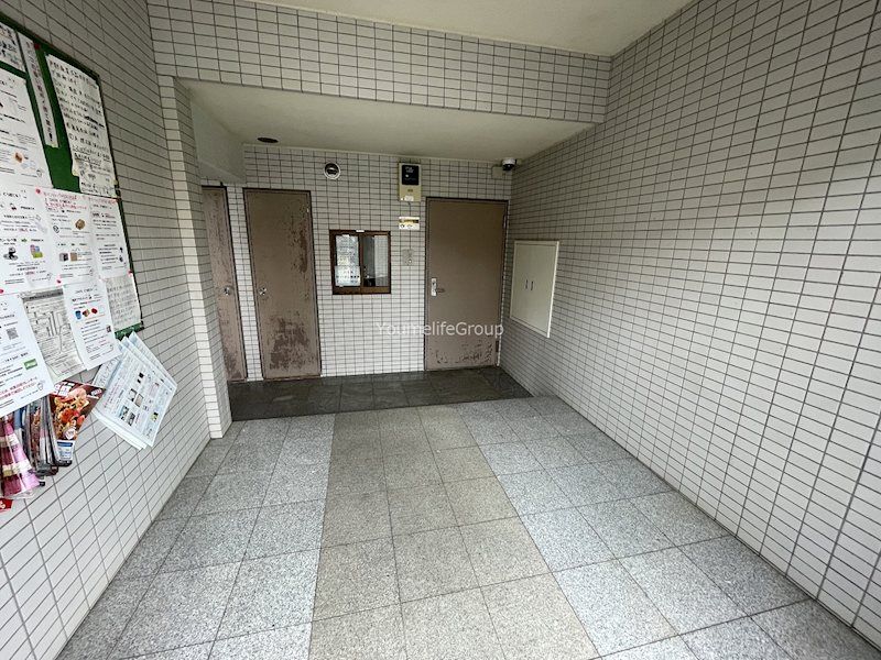 近くの藤沢台町郵便局まで464m(徒歩6分)