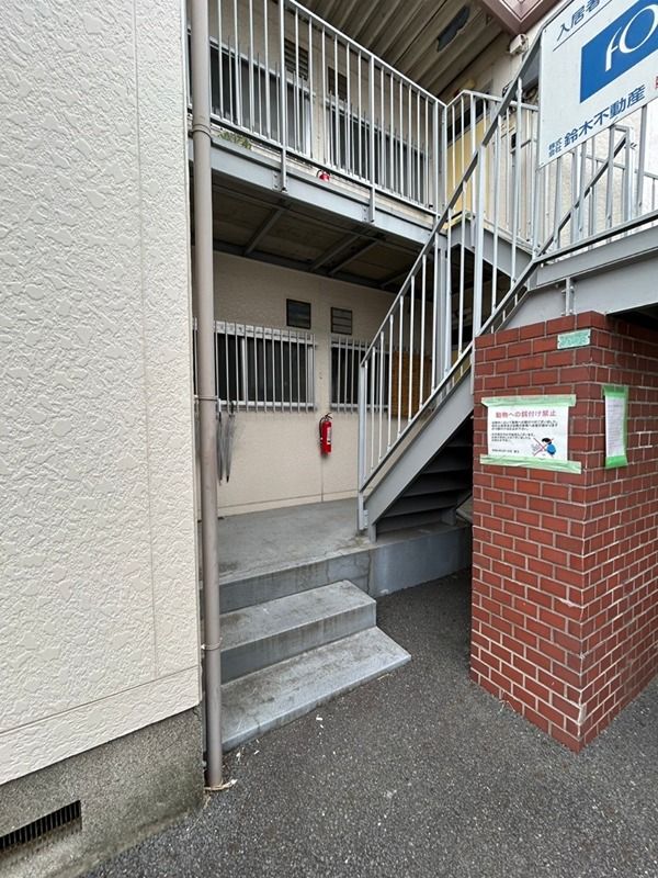 近くのサンクス 厚木妻田北店まで515m(徒歩7分)