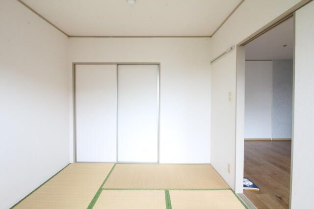 ベッドルーム