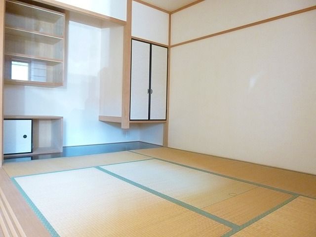 ベッドルーム