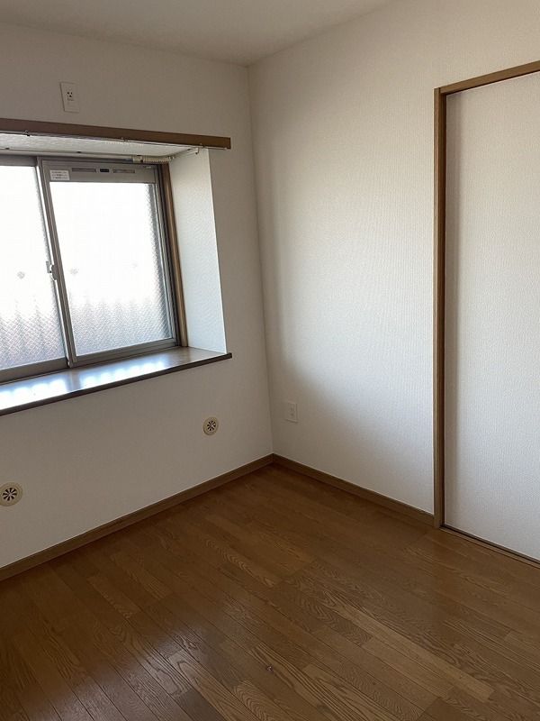 ベッドルーム
