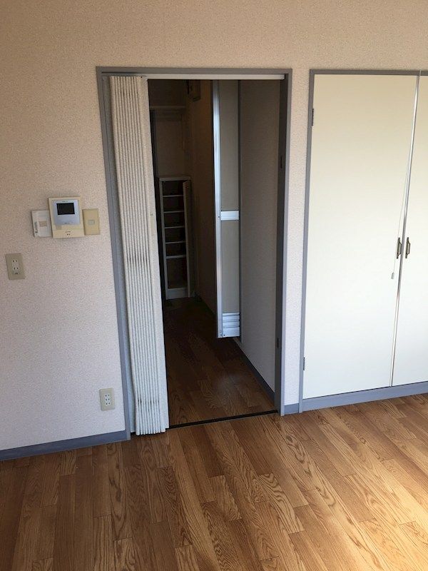 ベッドルーム
