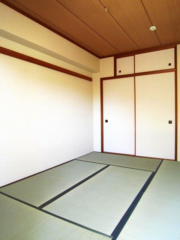 ベッドルーム