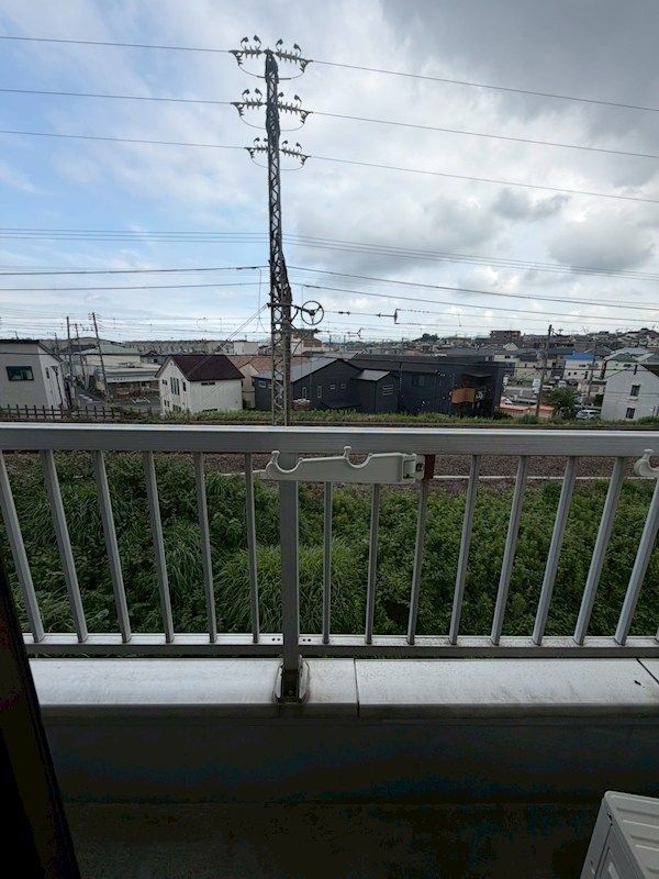 近くの鶴巻郵便局まで477m(徒歩6分)