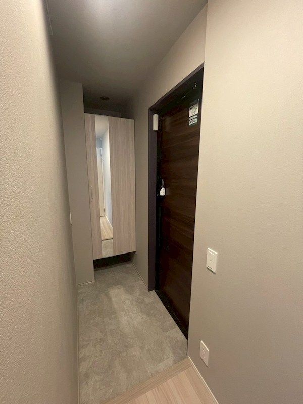 近くのローソンストア100 厚木水引店まで390m(徒歩5分)