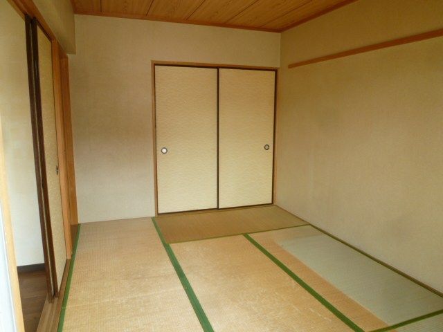 ベッドルーム