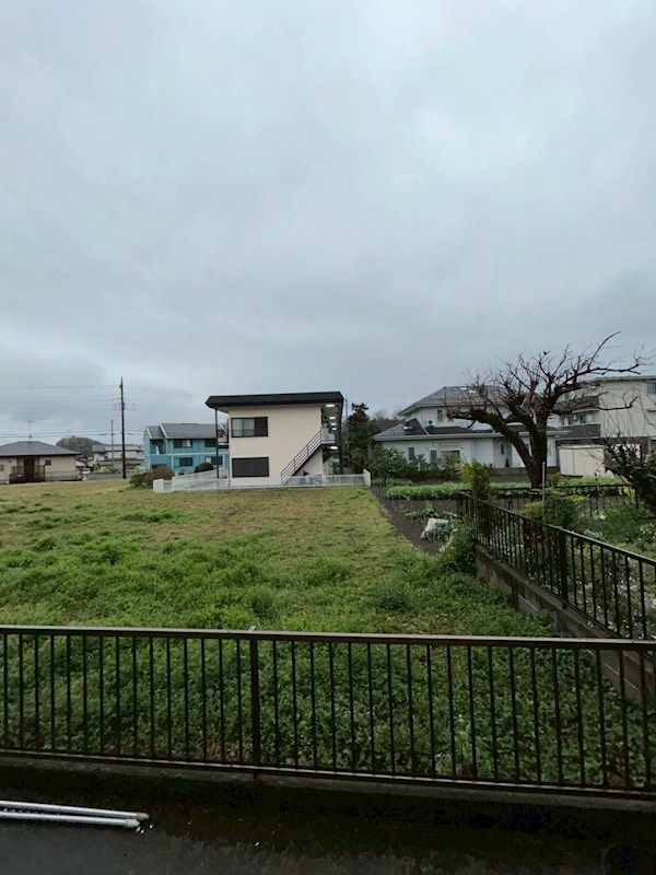 近くのマックスバリュ エクスプレス 厚木下荻野店まで736m(徒歩10分)