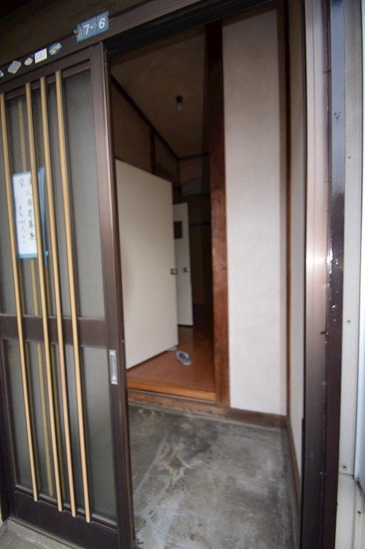 玄関