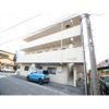 マンション妻田の外観