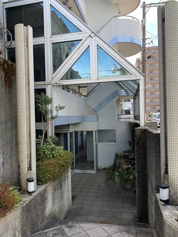 近くのローソン 厚木旭町二丁目店まで430m(徒歩6分)