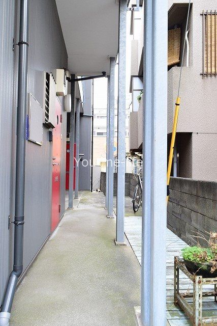 近くのエスパティオ 小和田店まで185m（徒歩3分）