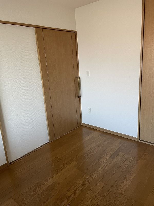 ベッドルーム