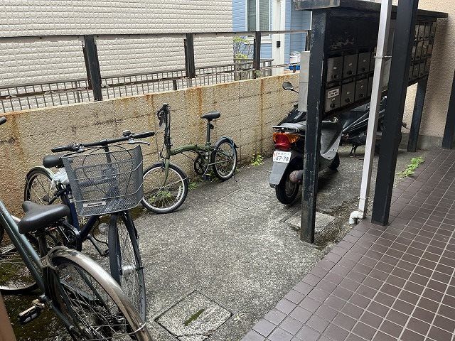 その他