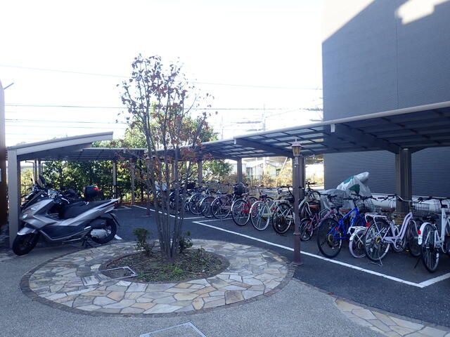 近くのエスパティオ 下倉田店まで154m(徒歩2分)
