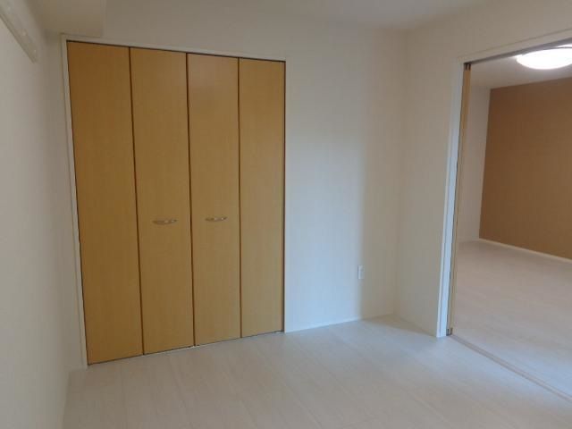 ベッドルーム