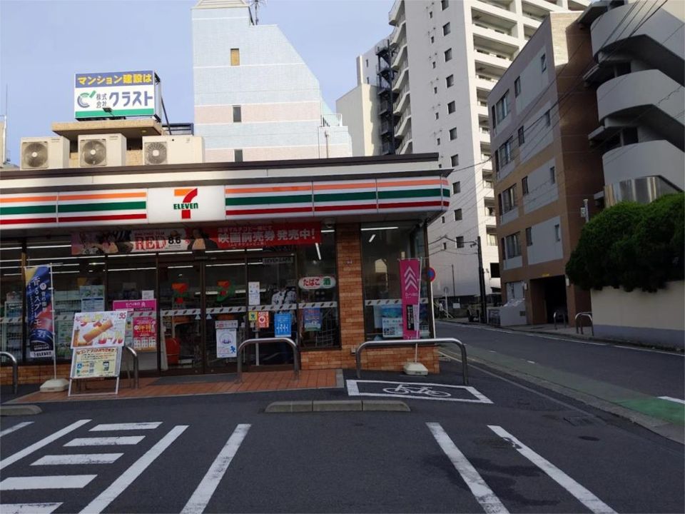 近くのセブンイレブン 厚木旭町西店まで68m（徒歩1分）