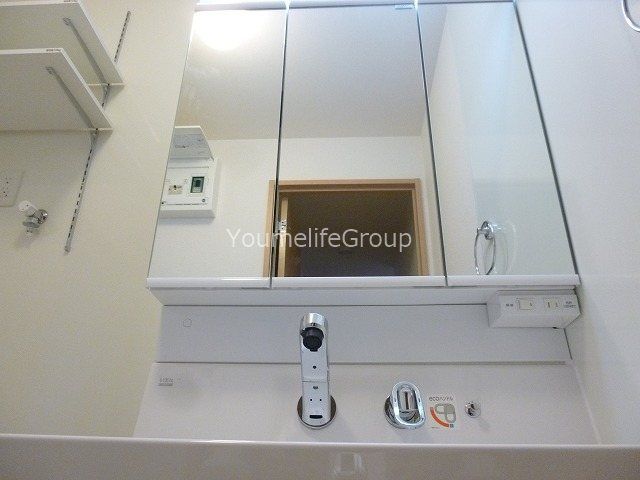 近くのヤオコー 藤沢片瀬店まで785m（徒歩10分）
