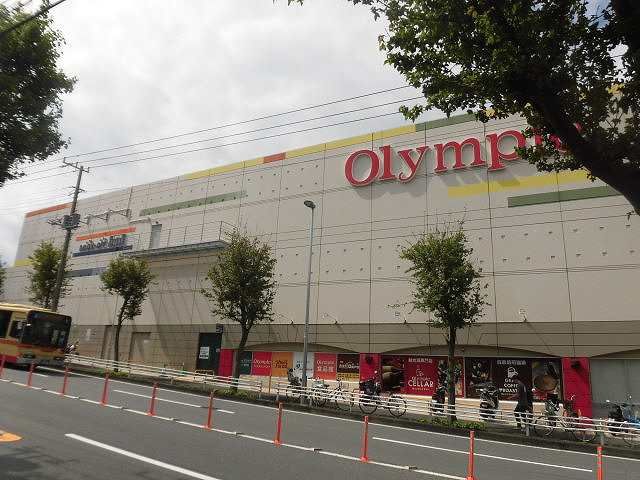 近くのシルクオリンピック東戸塚店まで221m（徒歩3分）