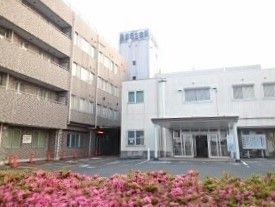 近くの綾瀬厚生病院まで620m（徒歩8分）