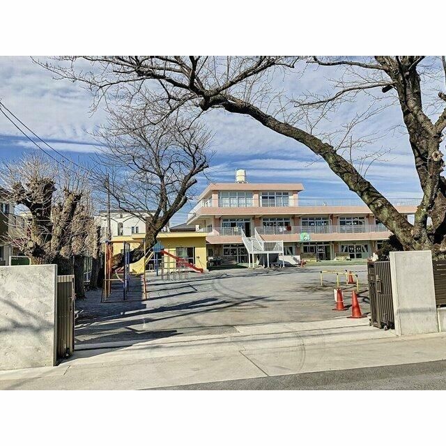 近くの大和桜ヶ丘幼稚園まで1,000m(徒歩13分)