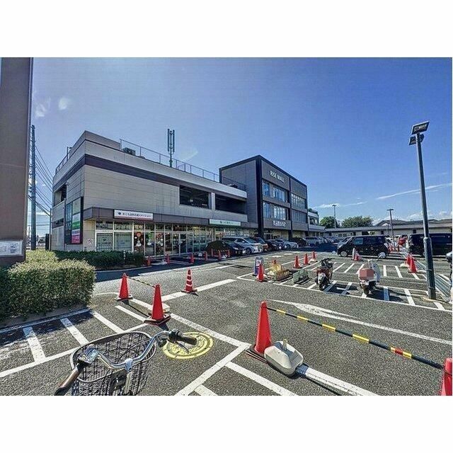 近くの食品館 あおば綾瀬店まで350m(徒歩5分)