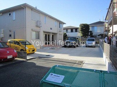 近くのセブンイレブン 藤沢本鵠沼店まで336m(徒歩5分)
