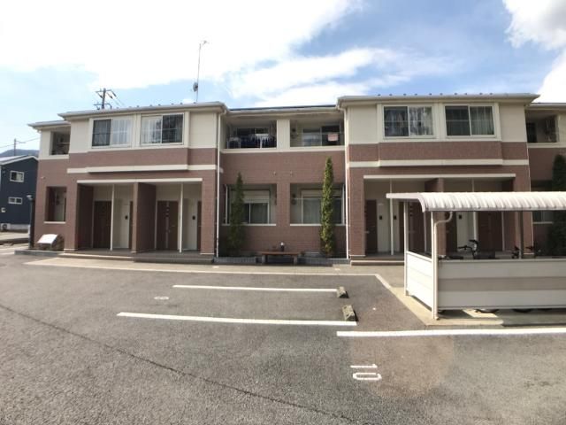 近くのAコープ仙石原店まで531m(徒歩7分)