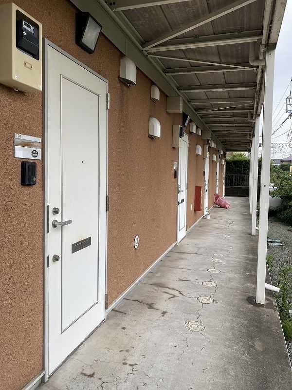 近くのユーコープ ミアクチーナ長後駅前店まで256m(徒歩4分)