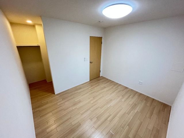 ベッドルーム