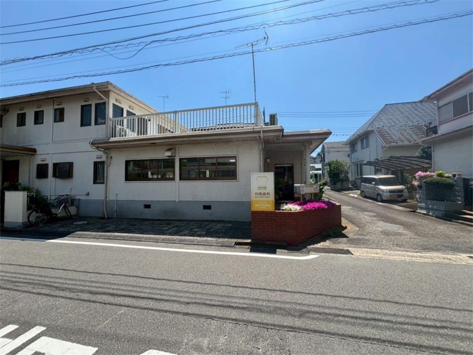 近くの川西歯科まで365m(徒歩5分)