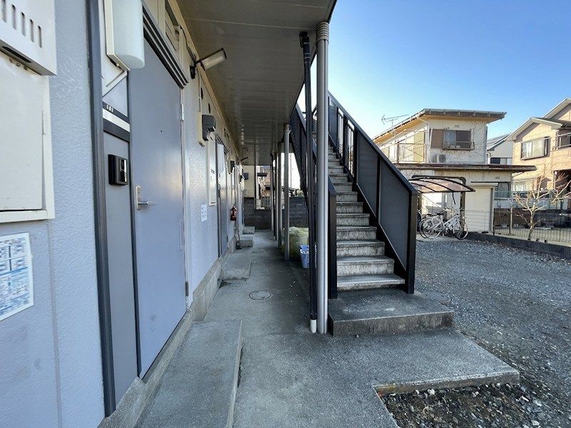 近くのセブンイレブン 秦野南矢名南店まで435m(徒歩6分)