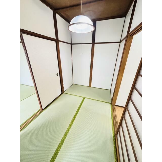 ベッドルーム