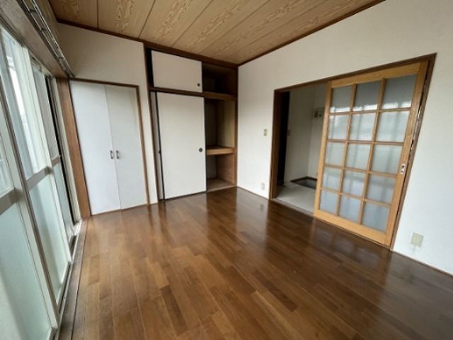 ベッドルーム