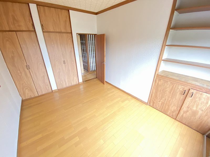 ベッドルーム