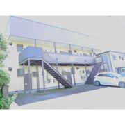 B．ウィローズコーポの外観画像