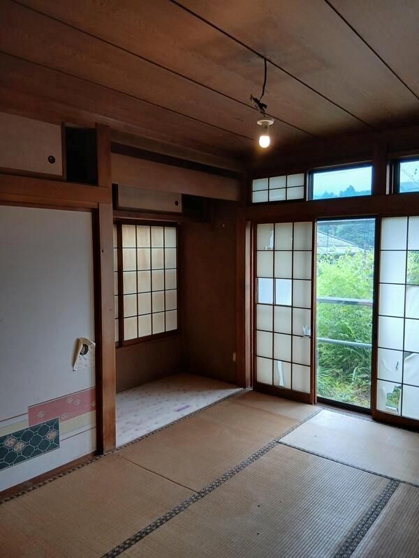 近くのセブンイレブン 秦野菖蒲東店まで5,836m(徒歩73分)
